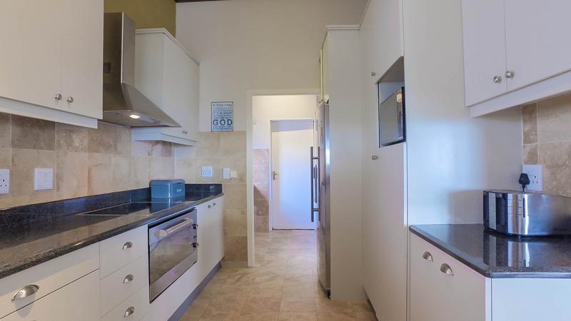 4 Bedroom Property for Sale in Newlands Western Cape